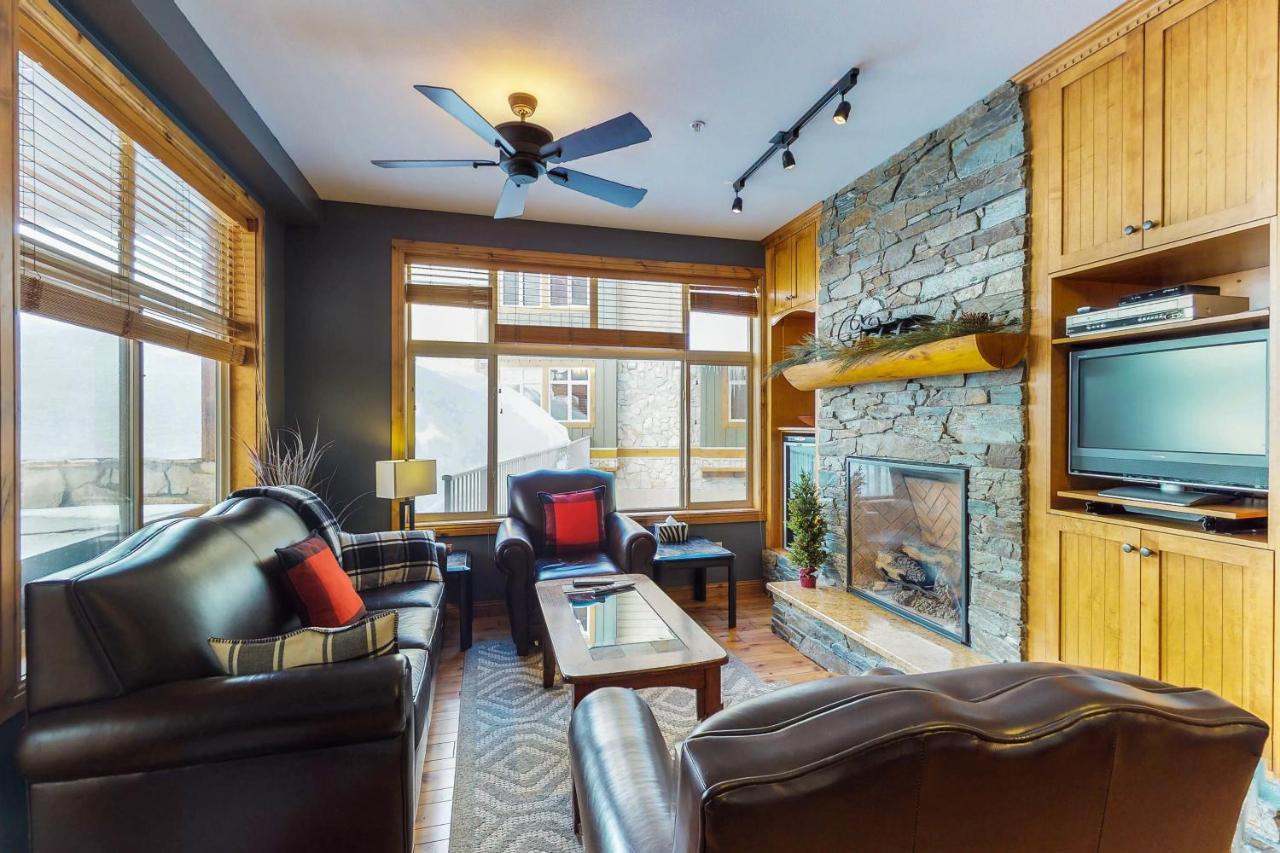 Aspens Apartment